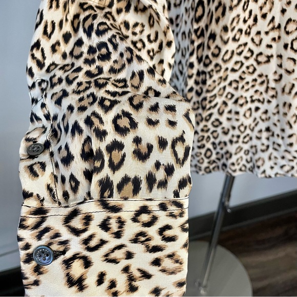 Equipment Cheetah Silk Blouse - Picture 9 of 13
